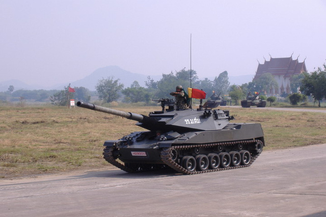 Chuyen la: My - Trung tung cung nhau hop tac san xuat xe tang-Hinh-18