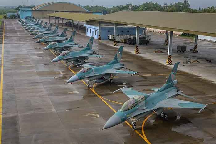 Vi sao Indonesia “can rang” mua F-15 My voi gia gap 5 lan Su-35?-Hinh-3
