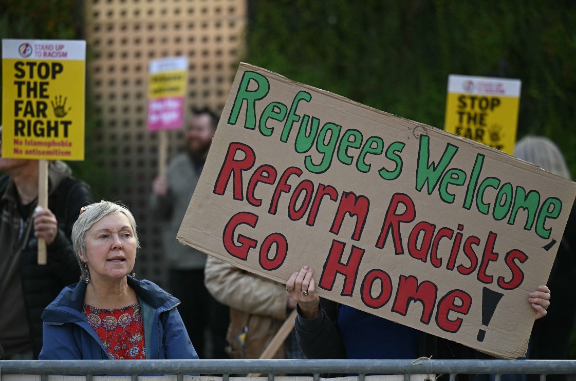 Vương quốc Anh công bố cải tổ tị nạn lớn nhất lịch sử: Chấm dứt “vé vàng” cho người nhập cư bất hợp phápVương quốc Anh công bố cải tổ tị nạn lớn nhất lịch sử: Chấm dứt “vé vàng” cho người nhập cư bất hợp pháp Vương quốc Anh công bố cải tổ tị nạn lớn nhất lịch sử: Chấm dứt “vé vàng” cho người nhập cư bất hợp pháp